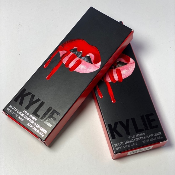 Kylie Cosmetics 😎BOSS😎 Lip Kit - Picture 4 of 7